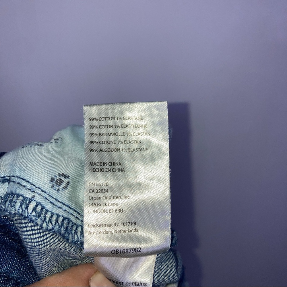 Pilcro Anthropologie Wide Leg Crop Culotte Jeans Sz 27  Denim High Rise Pockets - Picture 15 of 16